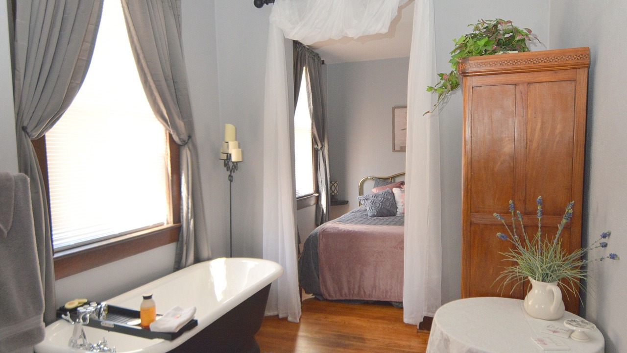 Photo of Bedroom in Berkeley Springs