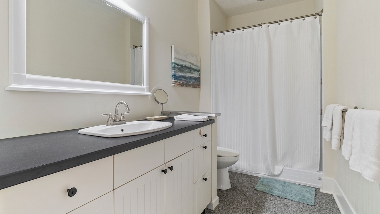 Photo of Bathroom in Downtown Chattanooga