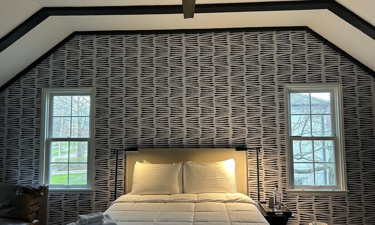 Photo of Bedroom in Beachwood