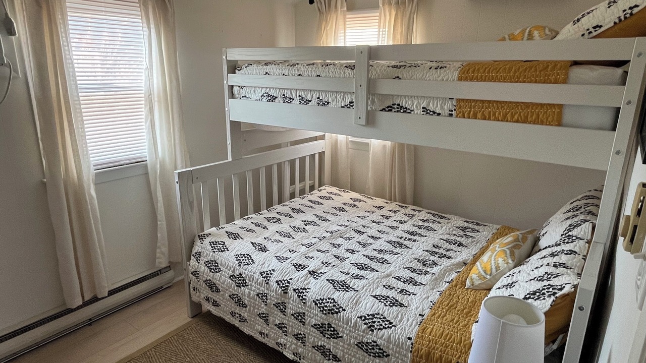 Photo of Bedroom in Beach Haven Gardens