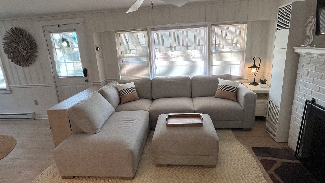 Photo of Livingroom in Beach Haven Gardens
