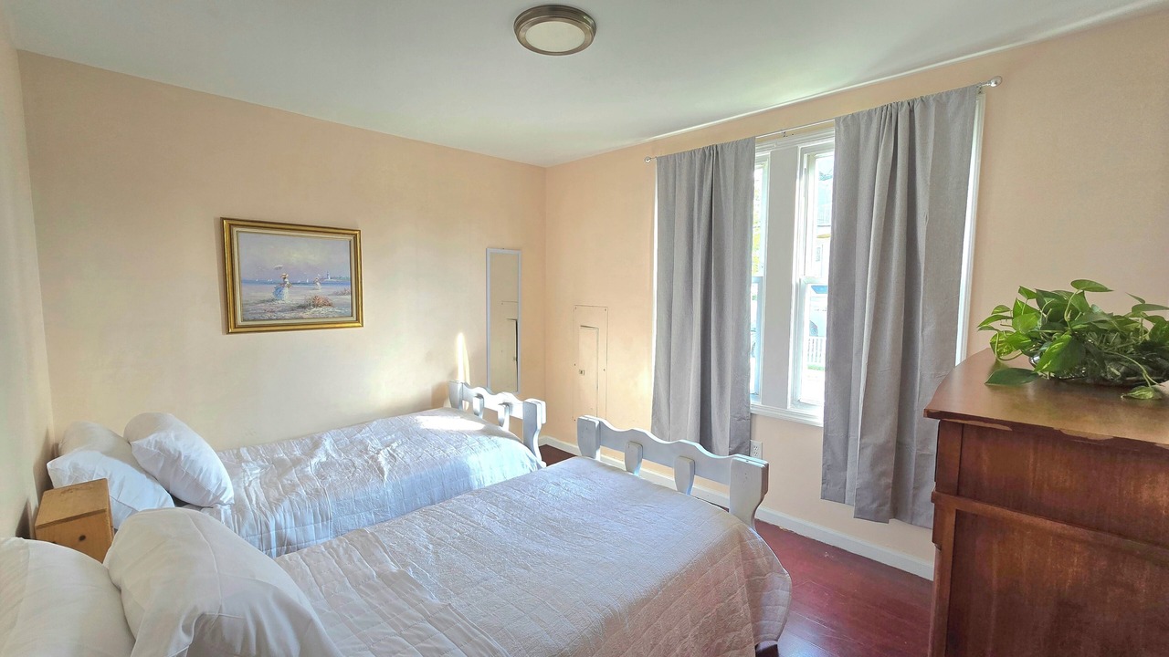 Photo of Bedroom in Keansburg
