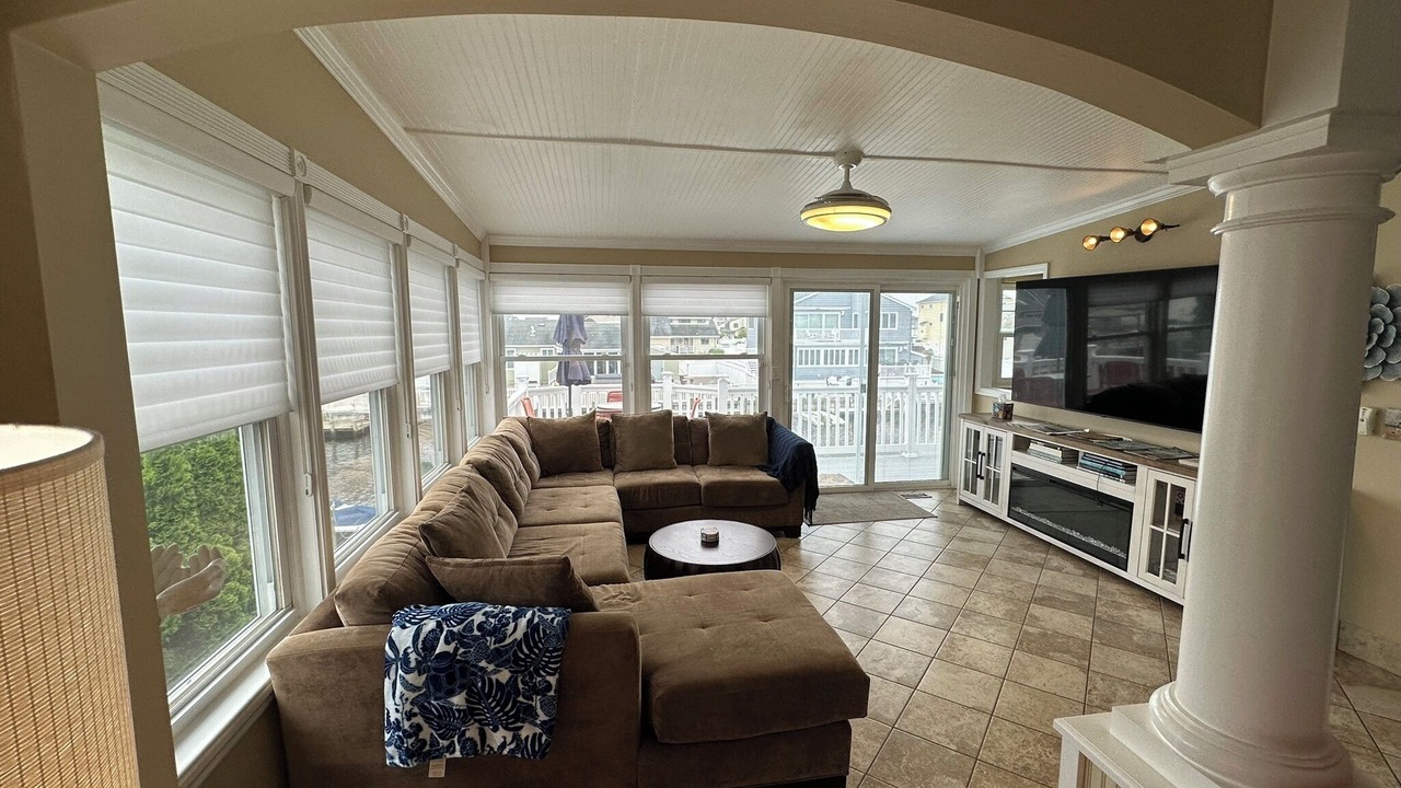 Photo of Bedroom in Beach Haven West