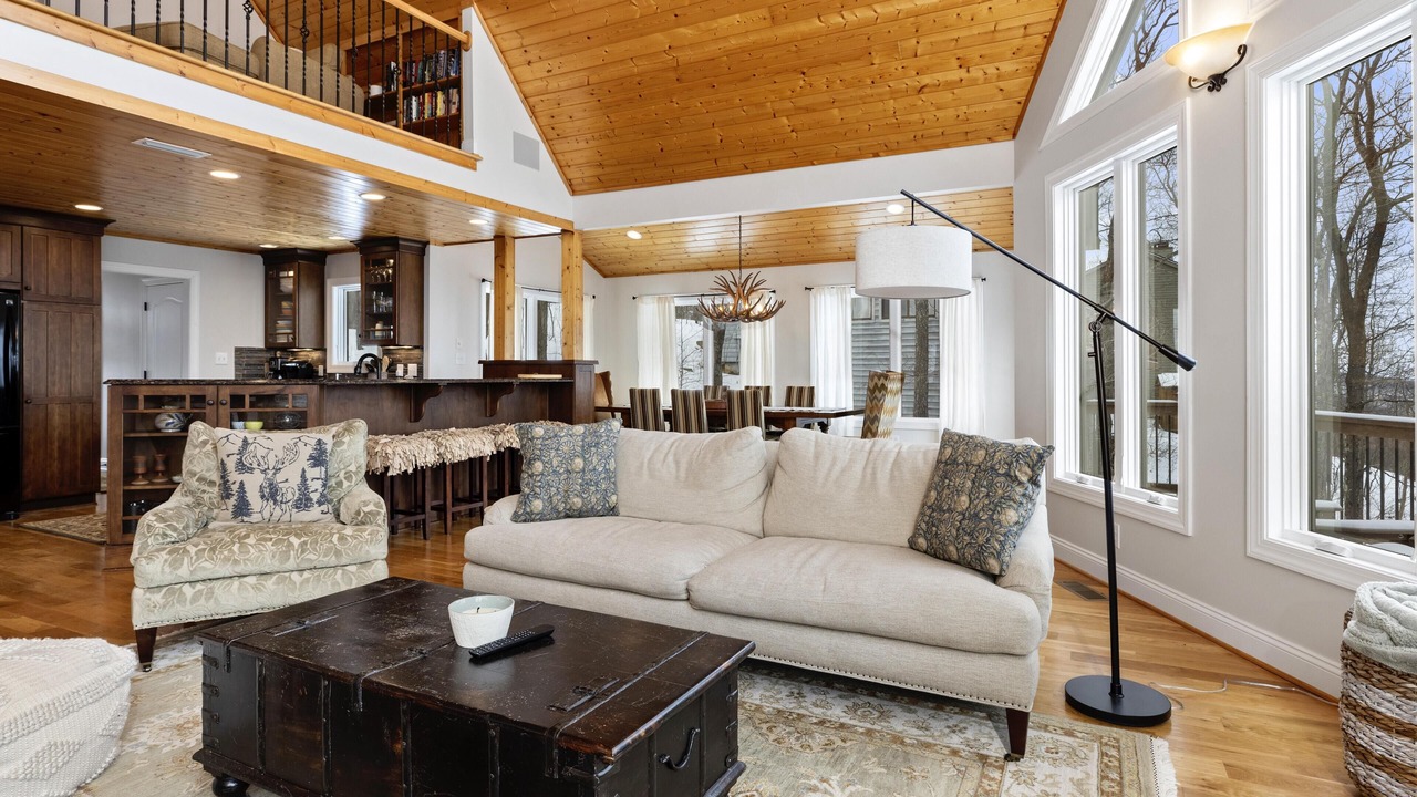 Photo of Livingroom in Pedlars Edge
