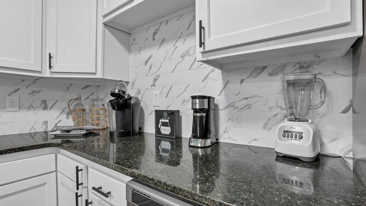 Photo of Kitchen in Summit Station