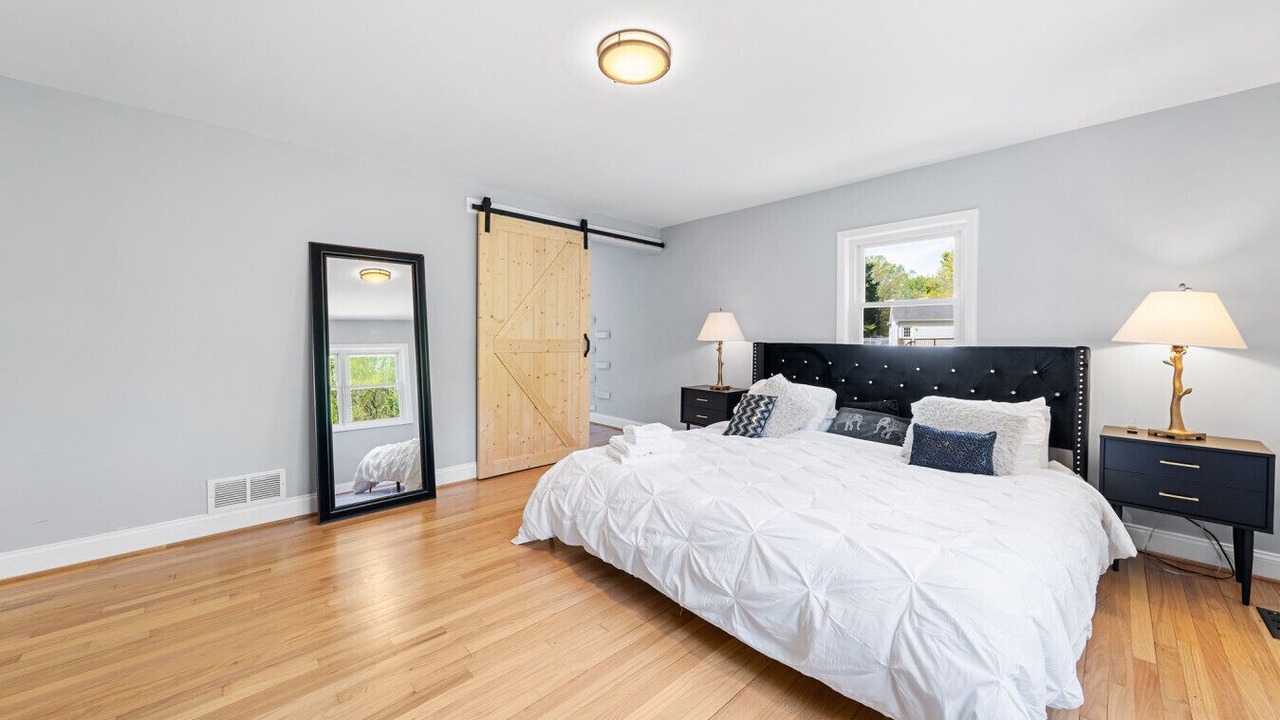 Photo of Bedroom in Arnold