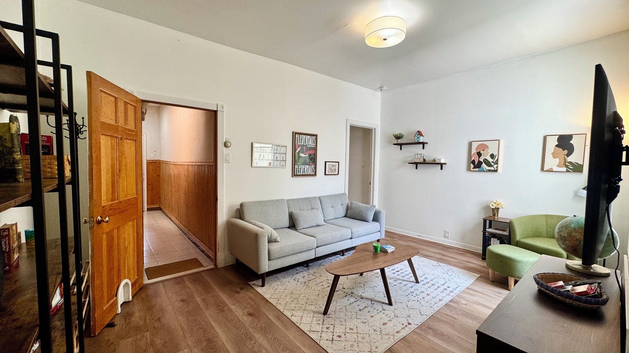 Photo of Livingroom in Weehawken