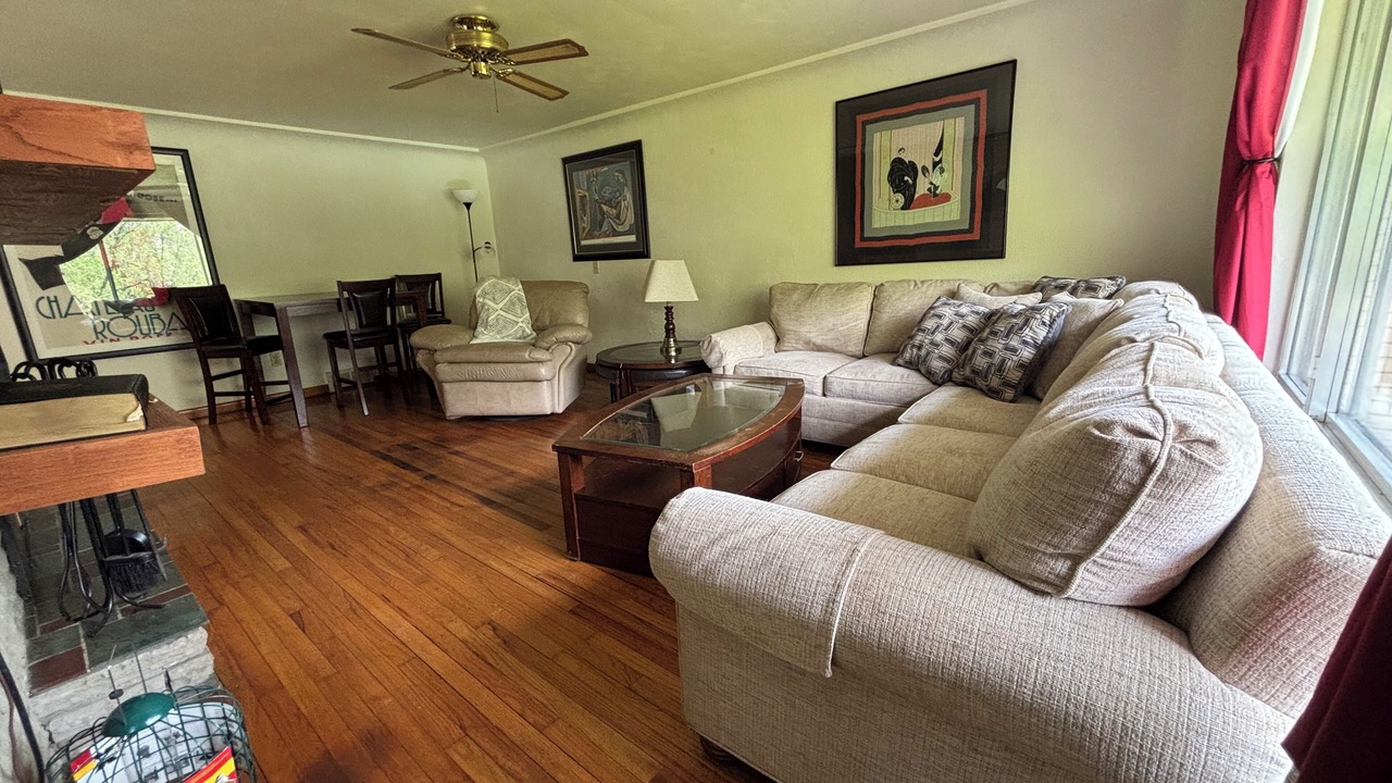 Photo of Livingroom in White Oak