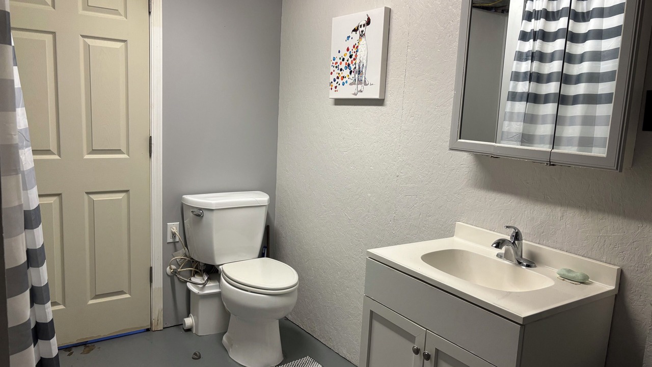 Photo of Bathroom in White Oak