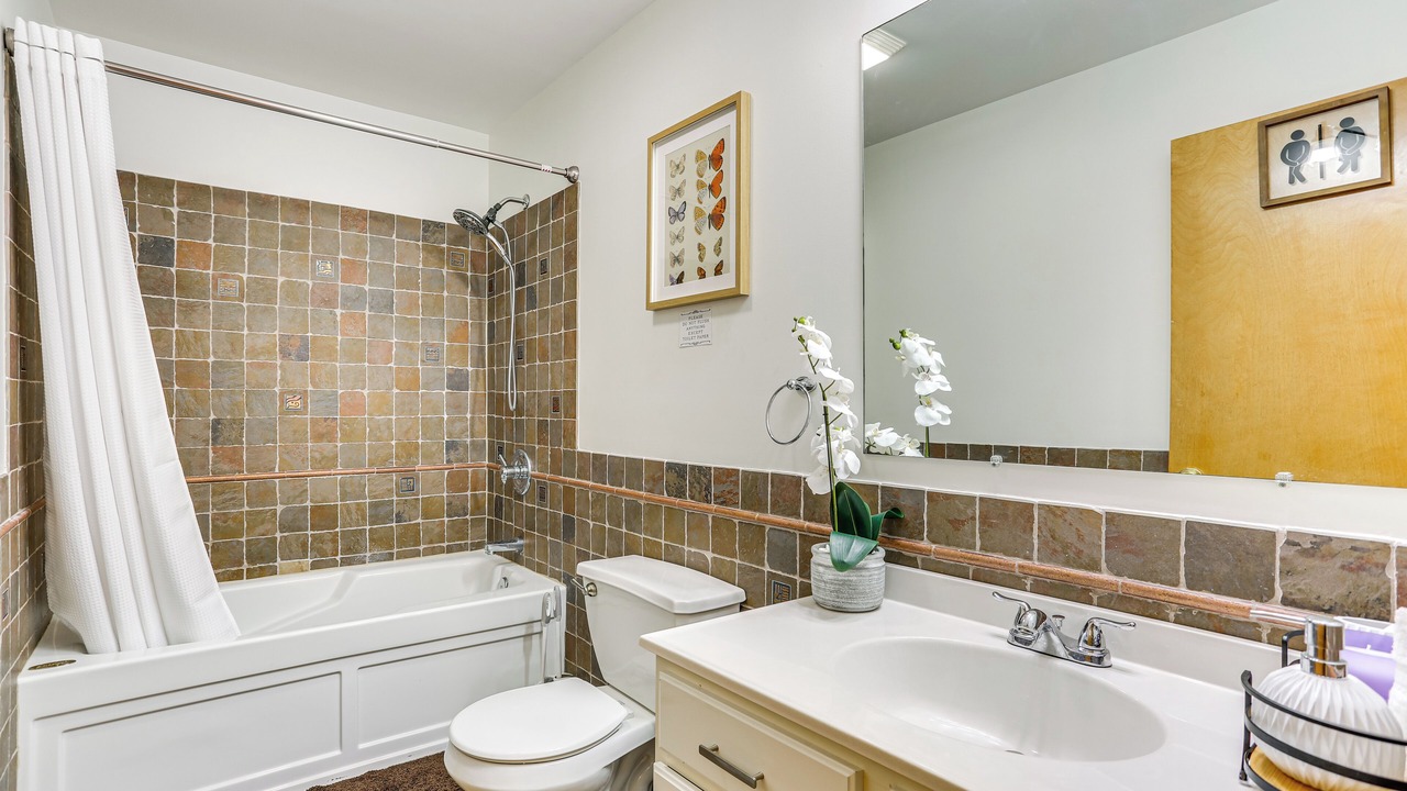 Photo of Bathroom in Circleville