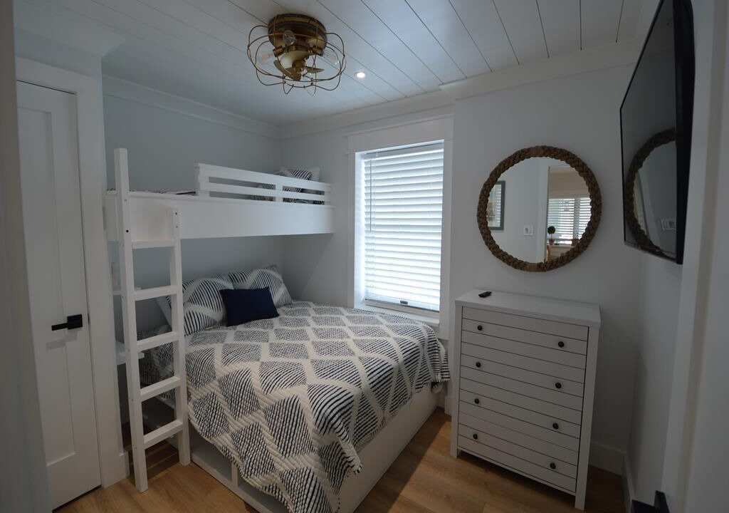 Photo of Bedroom in Avalon