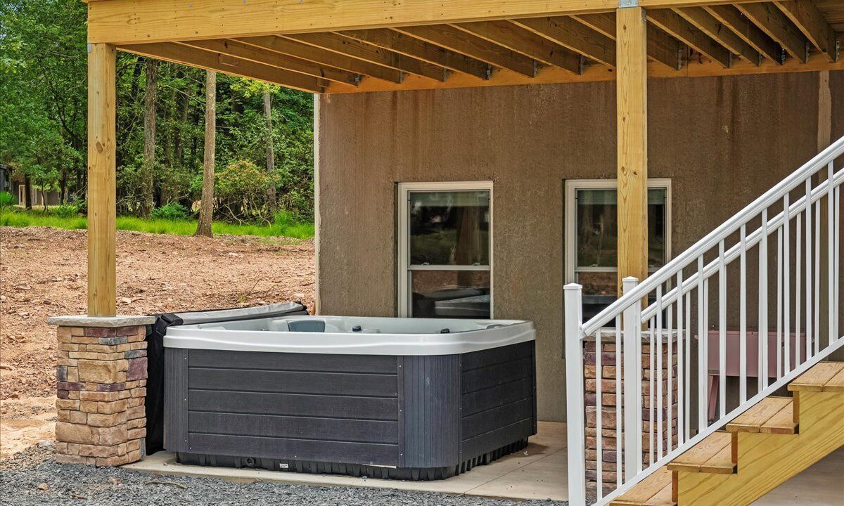 Photo of Patio Balcony in Lake Harmony Estates