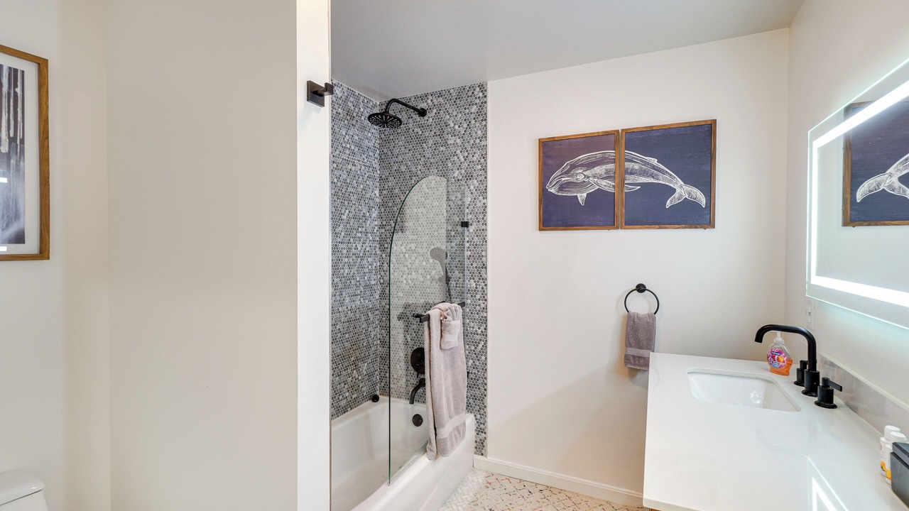 Photo of Bathroom in Falling Waters