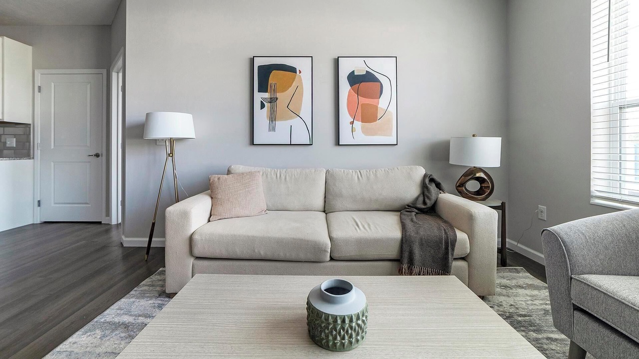 Photo of Livingroom in Northwest Columbus