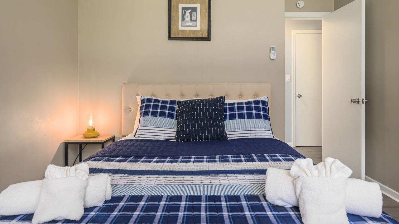 Photo of Bedroom in Long Pond