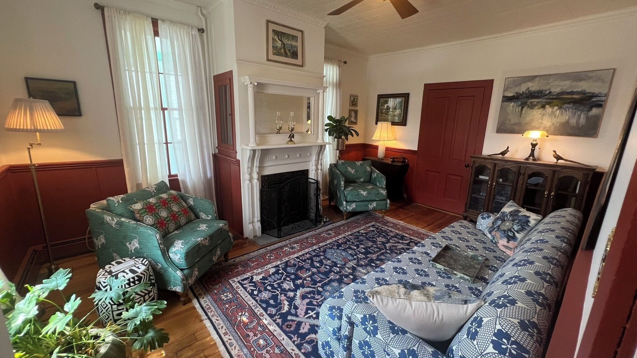 Photo of Livingroom in Berkeley Springs