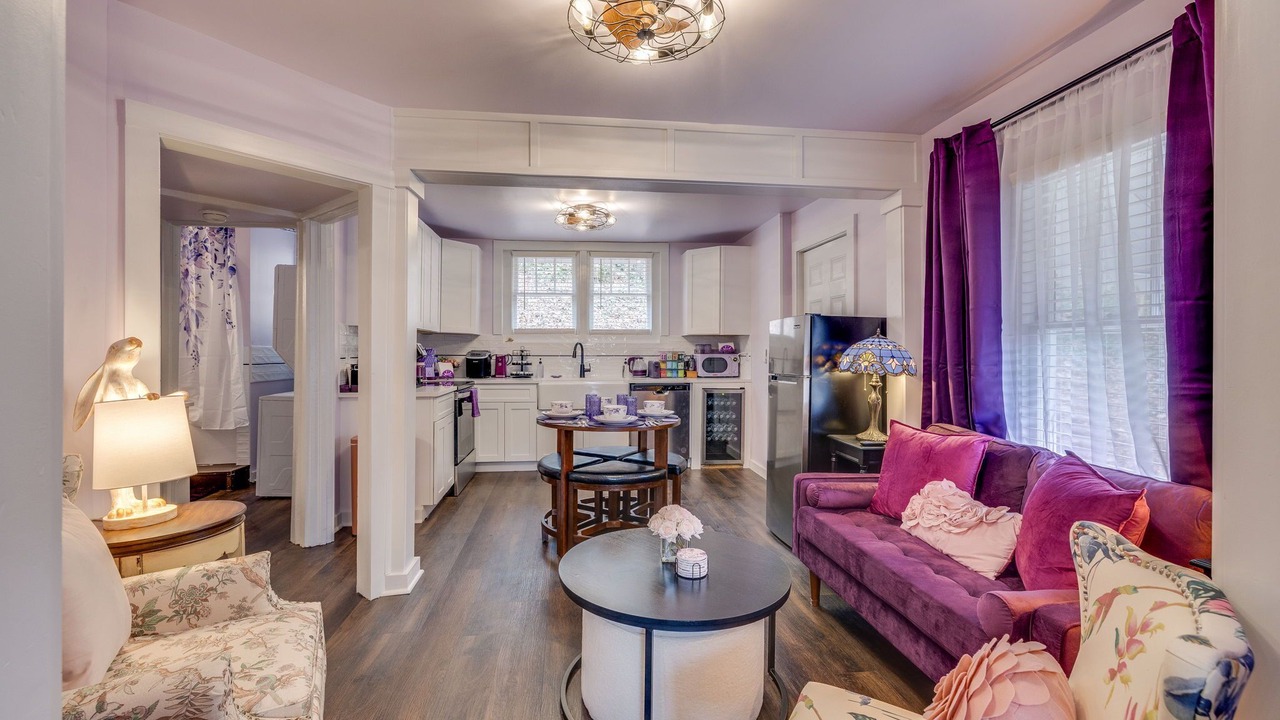 Photo of Livingroom in Greeneville