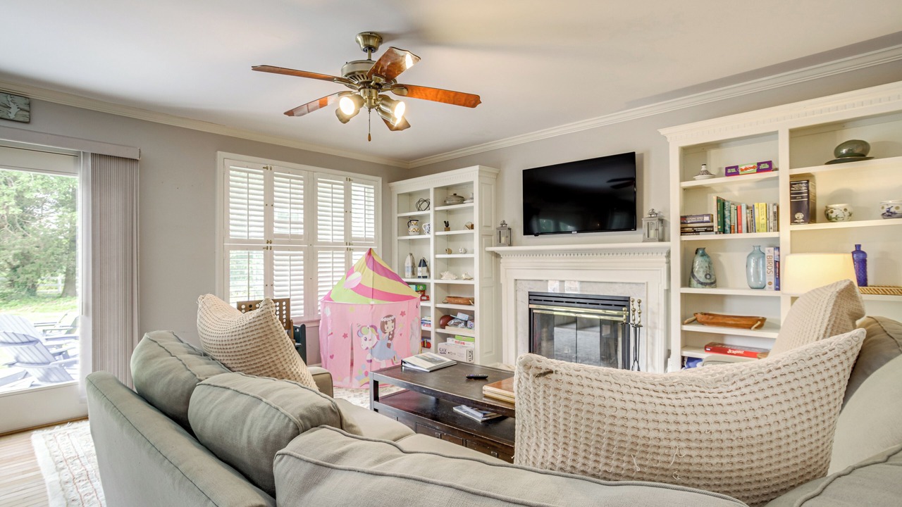 Photo of Livingroom in St. Michaels