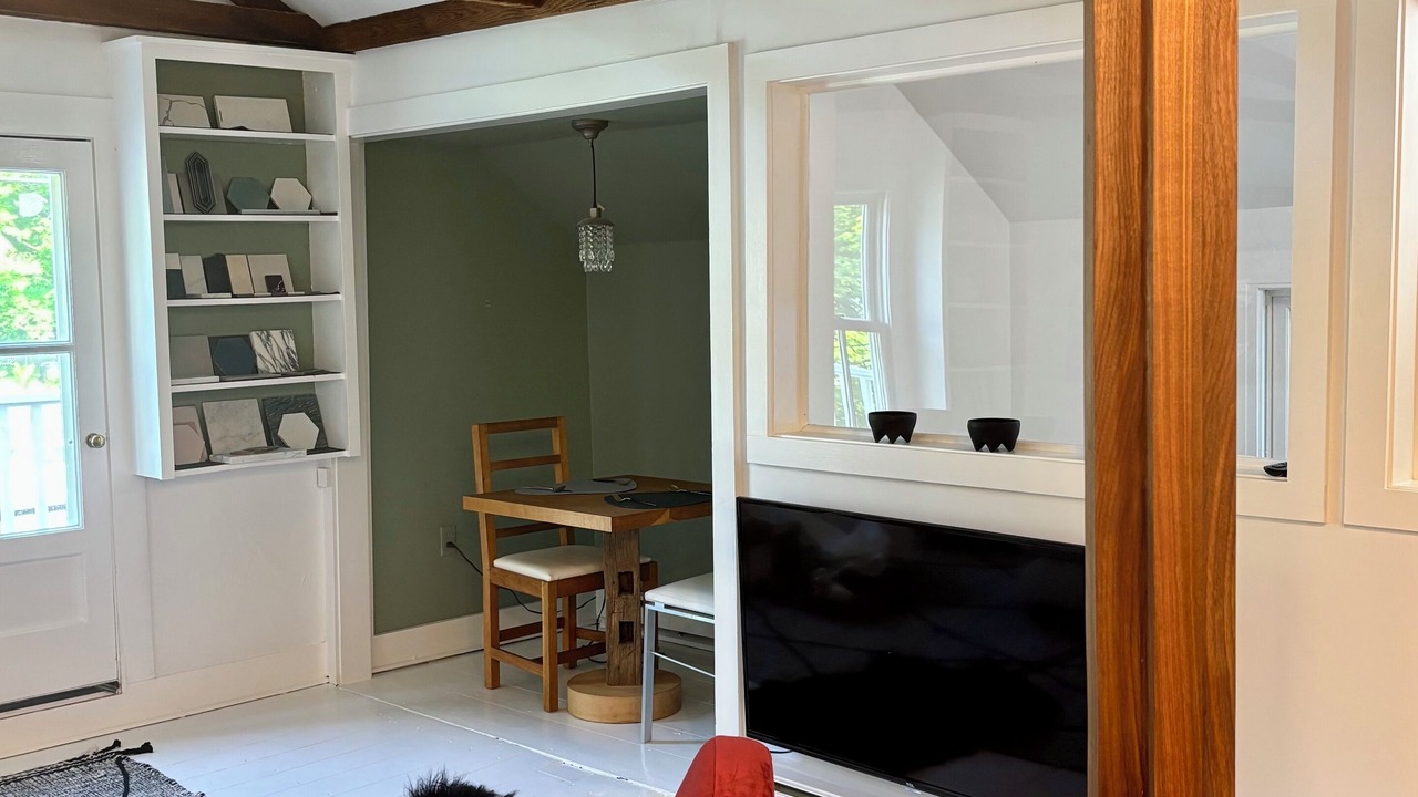 Photo of Livingroom in Salisbury