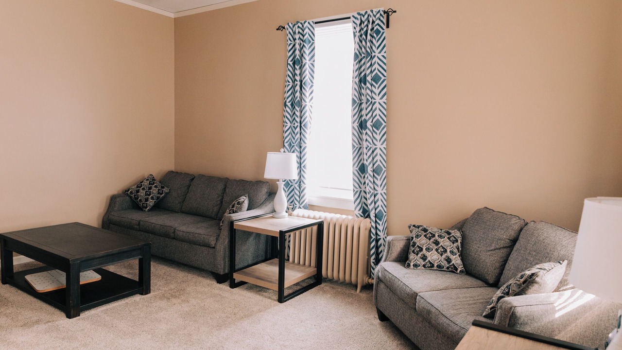 Photo of Livingroom in Minster