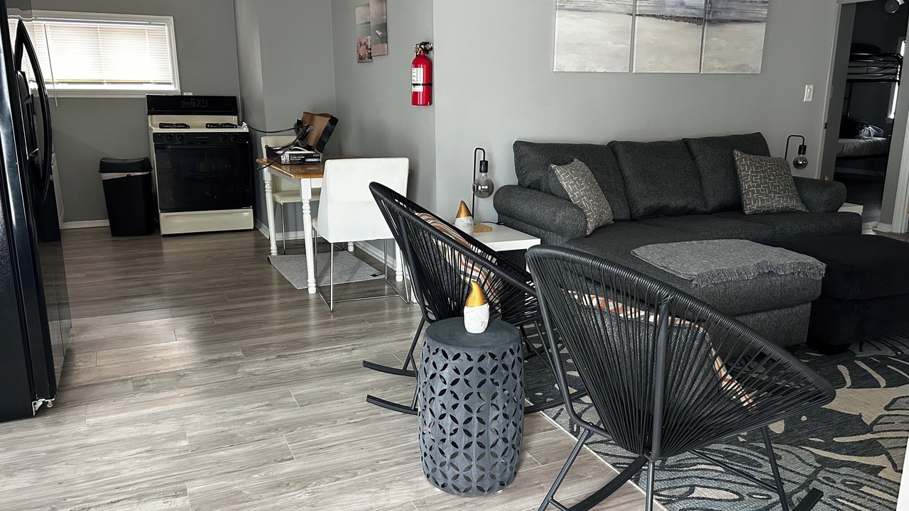 Photo of Livingroom in Beach Haven West