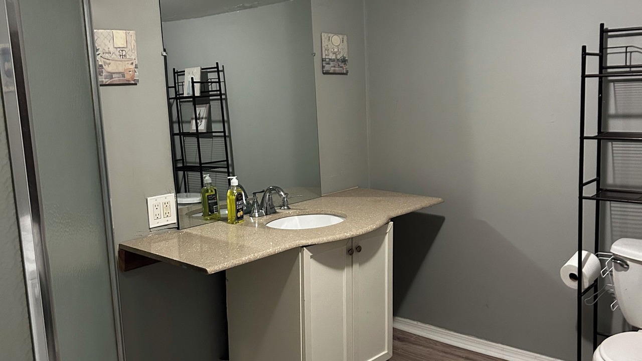 Photo of Bathroom in Beach Haven West