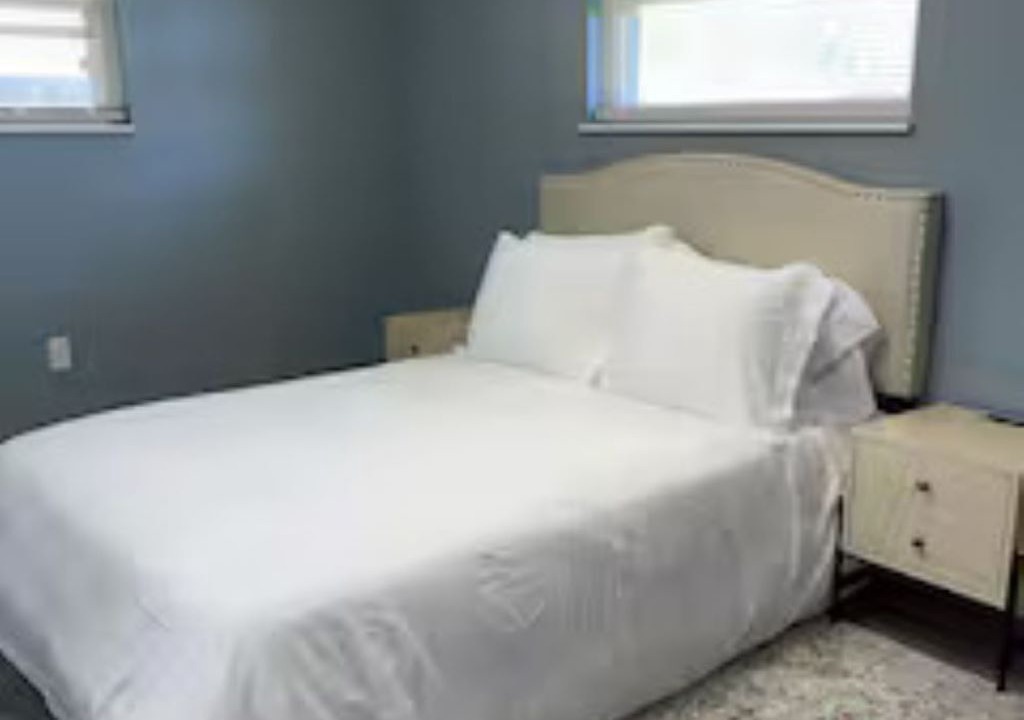 Photo of Bedroom in Englewood