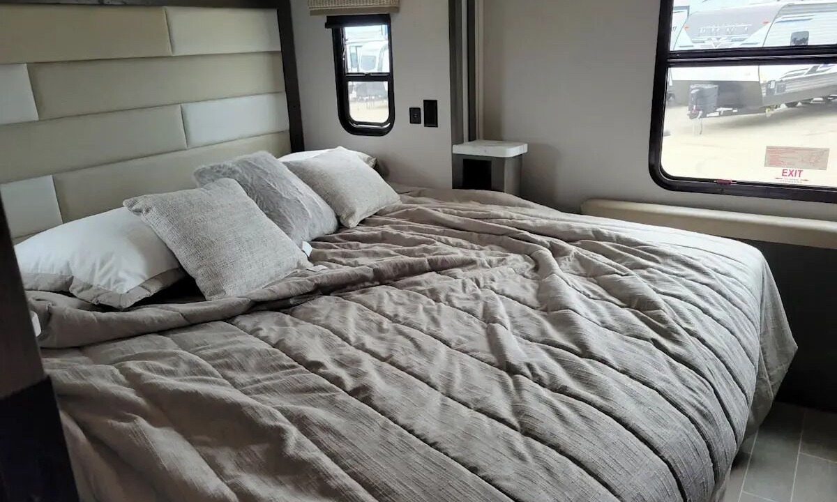 Photo of Bedroom in Norvelt