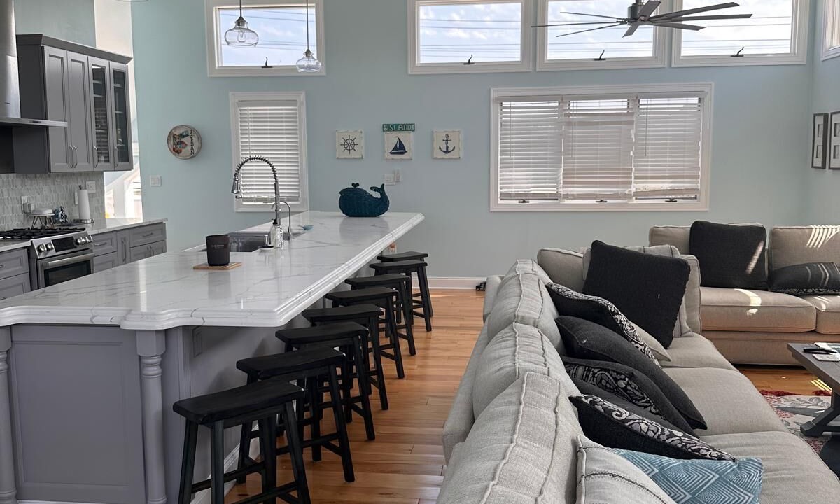 Photo of Livingroom in Harvey Cedars