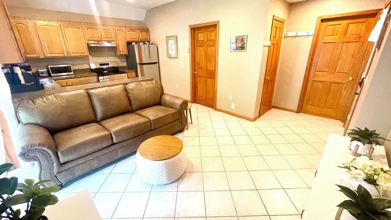 Photo of Livingroom in Erie County