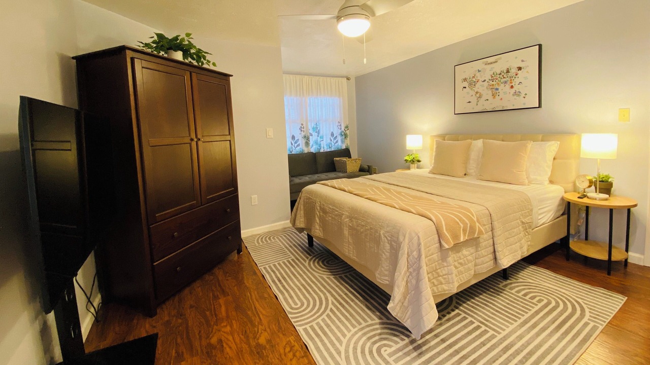 Photo of Bedroom in Ross Township