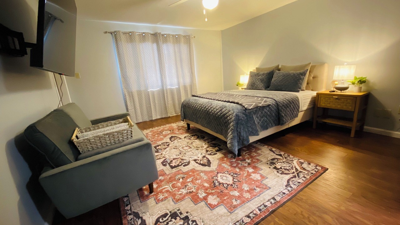 Photo of Bedroom in Ross Township
