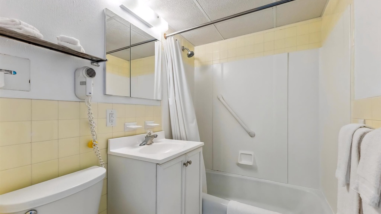 Photo of Bathroom in Wildwood Crest