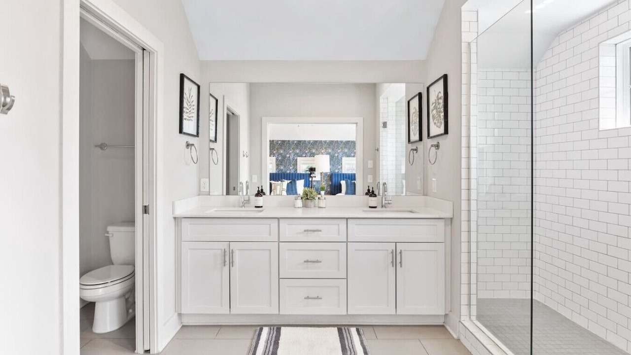 Photo of Bathroom in Historic Waverly
