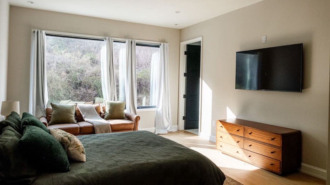 Photo of Bedroom in North Bergen