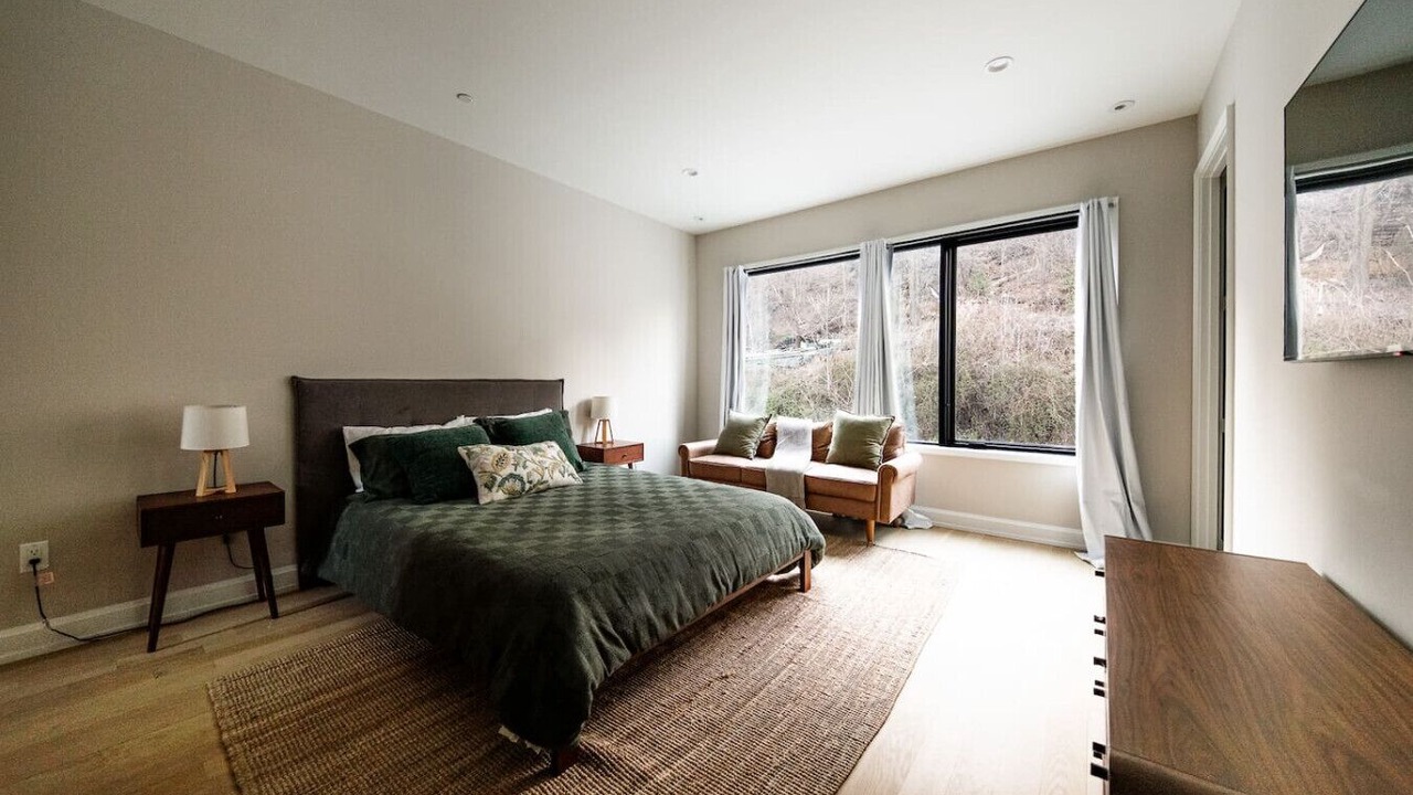 Photo of Bedroom in North Bergen