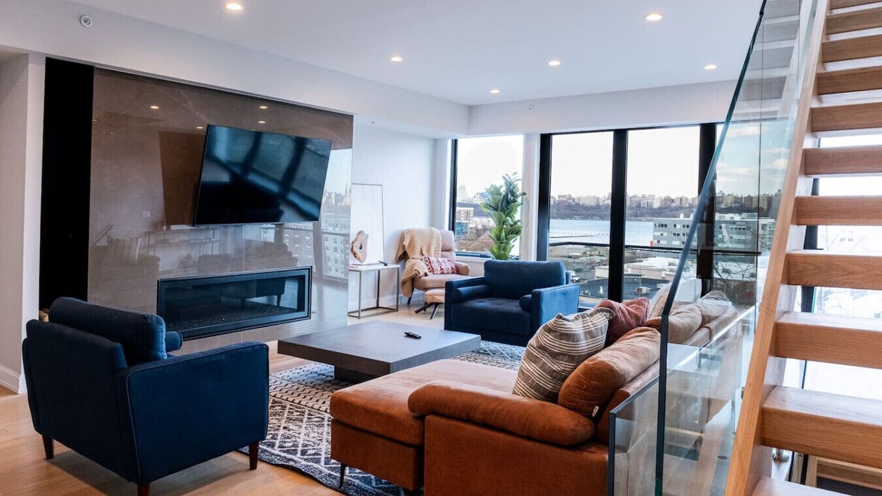 Photo of Livingroom in North Bergen