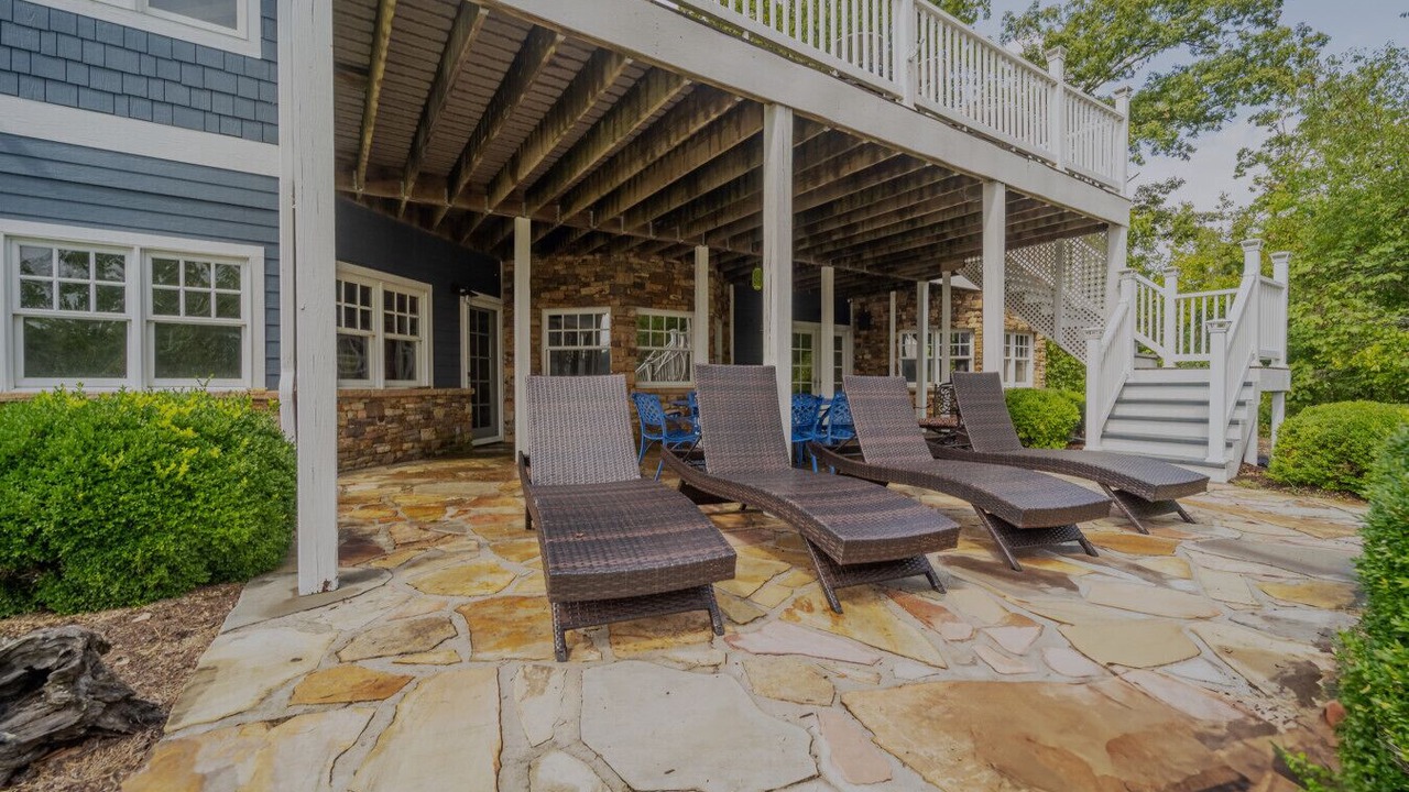 Photo of Patio Balcony in Tazewell