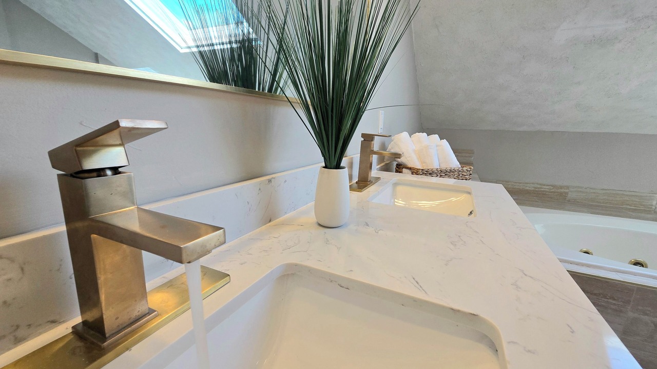 Photo of Bathroom in Olmsted Falls