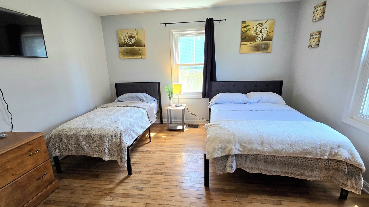 Photo of Bedroom in Olmsted Falls