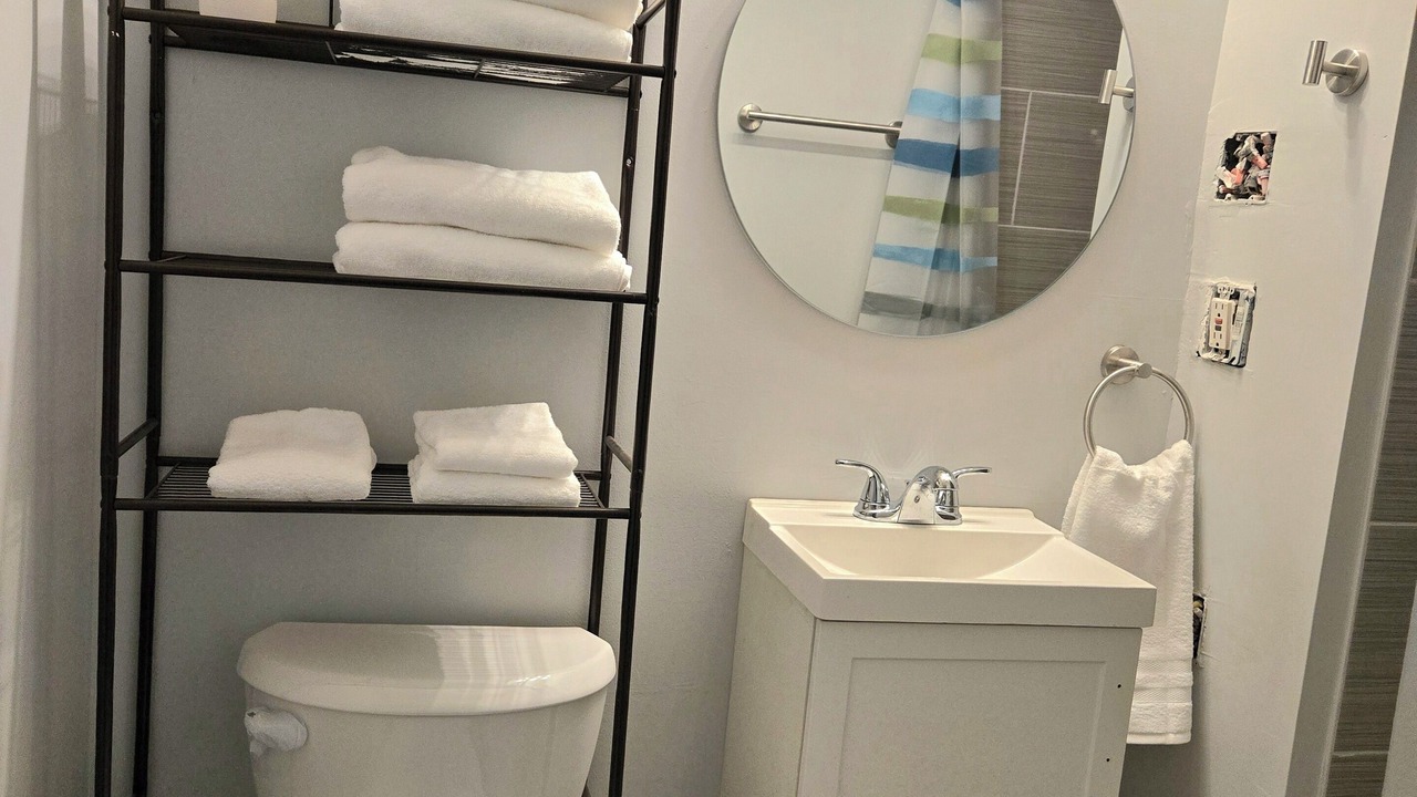 Photo of Bathroom in Olmsted Falls