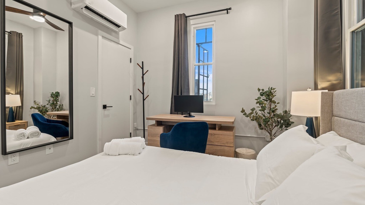 Photo of Bedroom in Center City