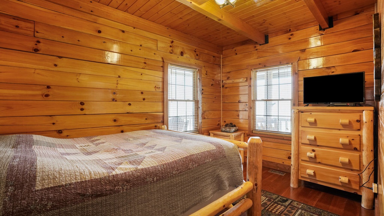 Photo of Bedroom in Ray