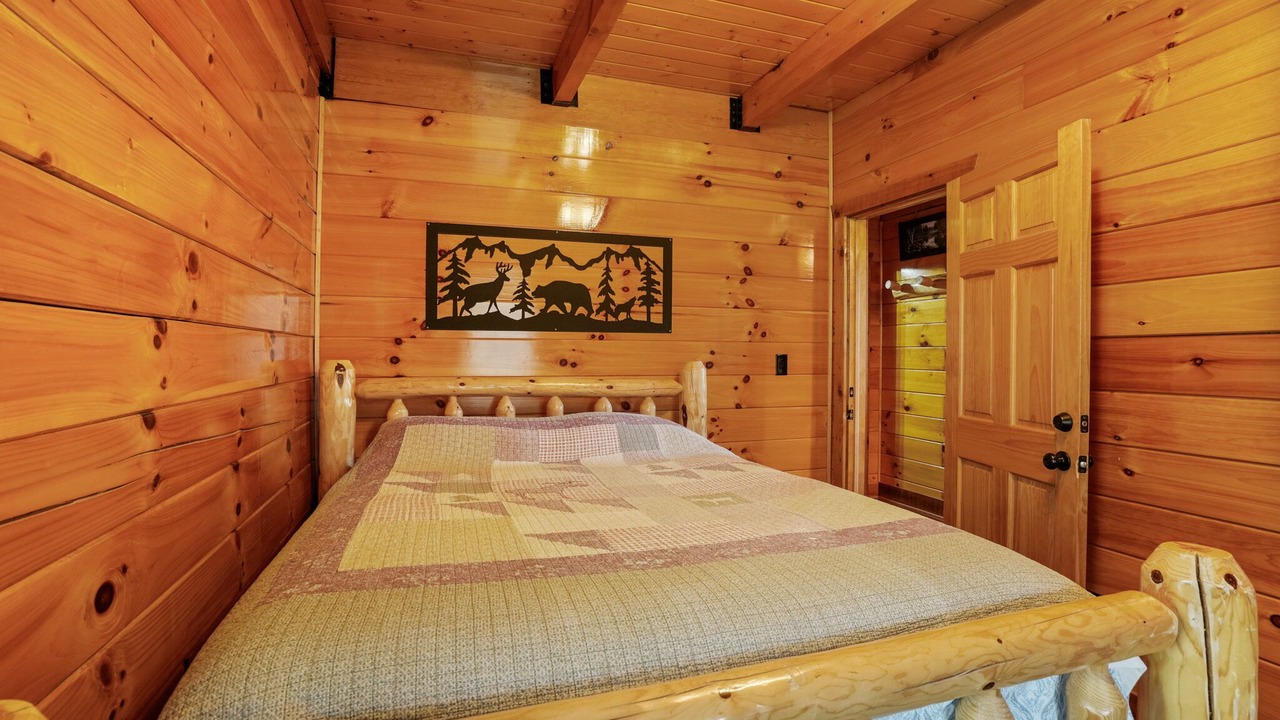 Photo of Bedroom in Ray