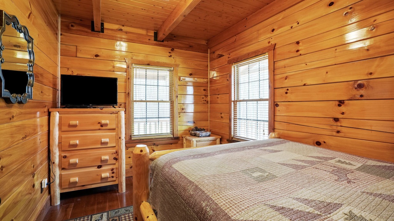 Photo of Bedroom in Ray