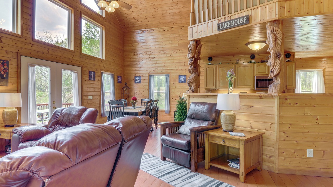 Photo of Livingroom in Byrdstown