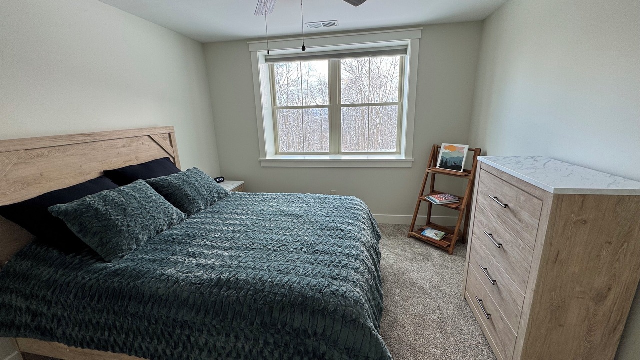 Photo of Bedroom in Saxton