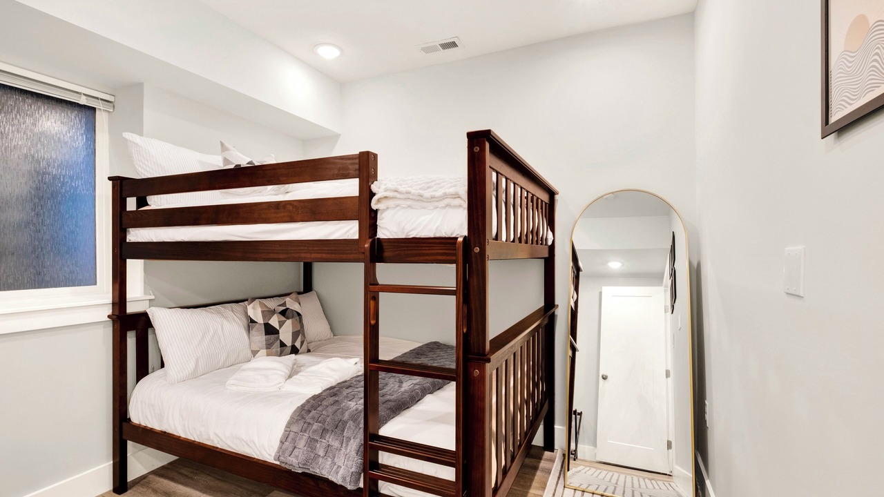 Photo of Bedroom in Spring Garden