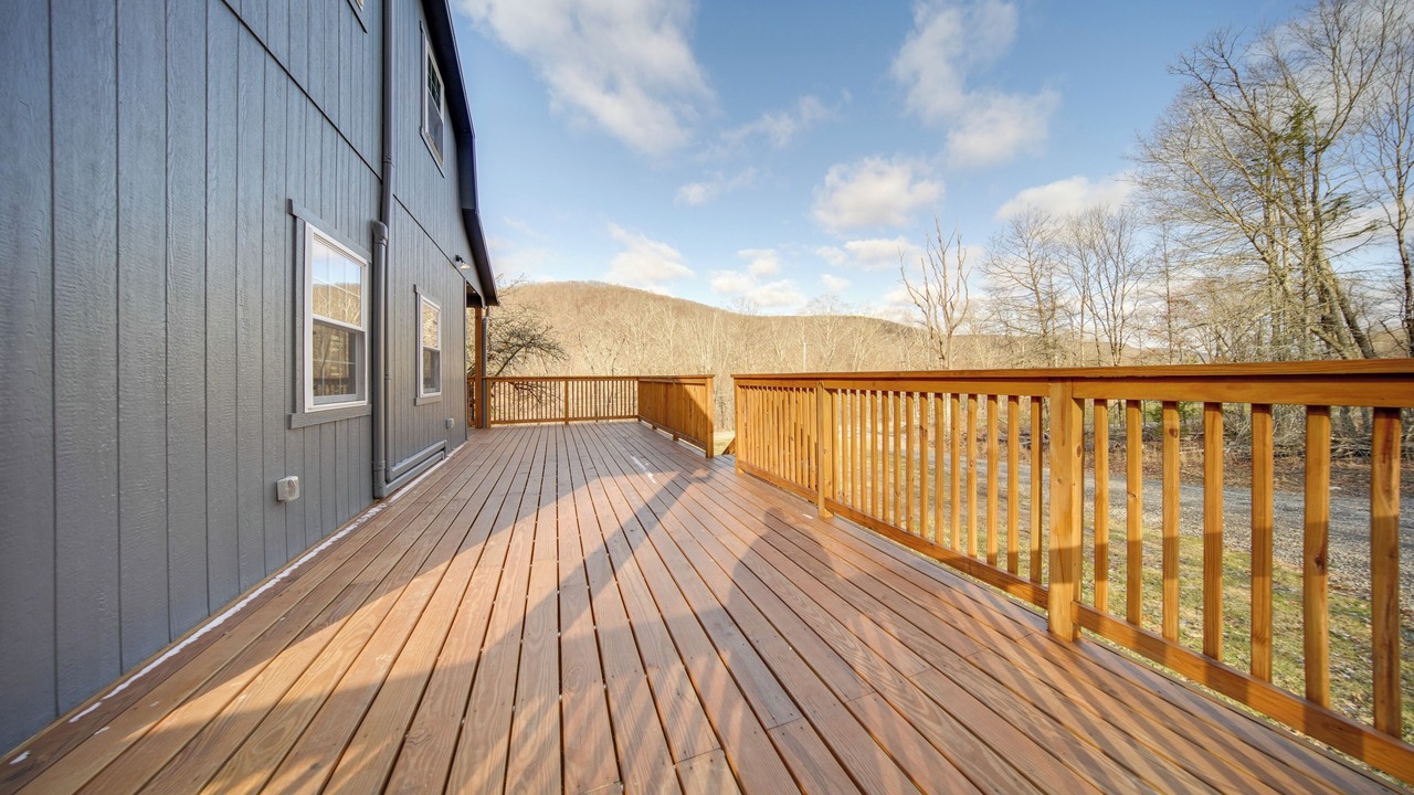 Photo of Patio Balcony in Tidioute