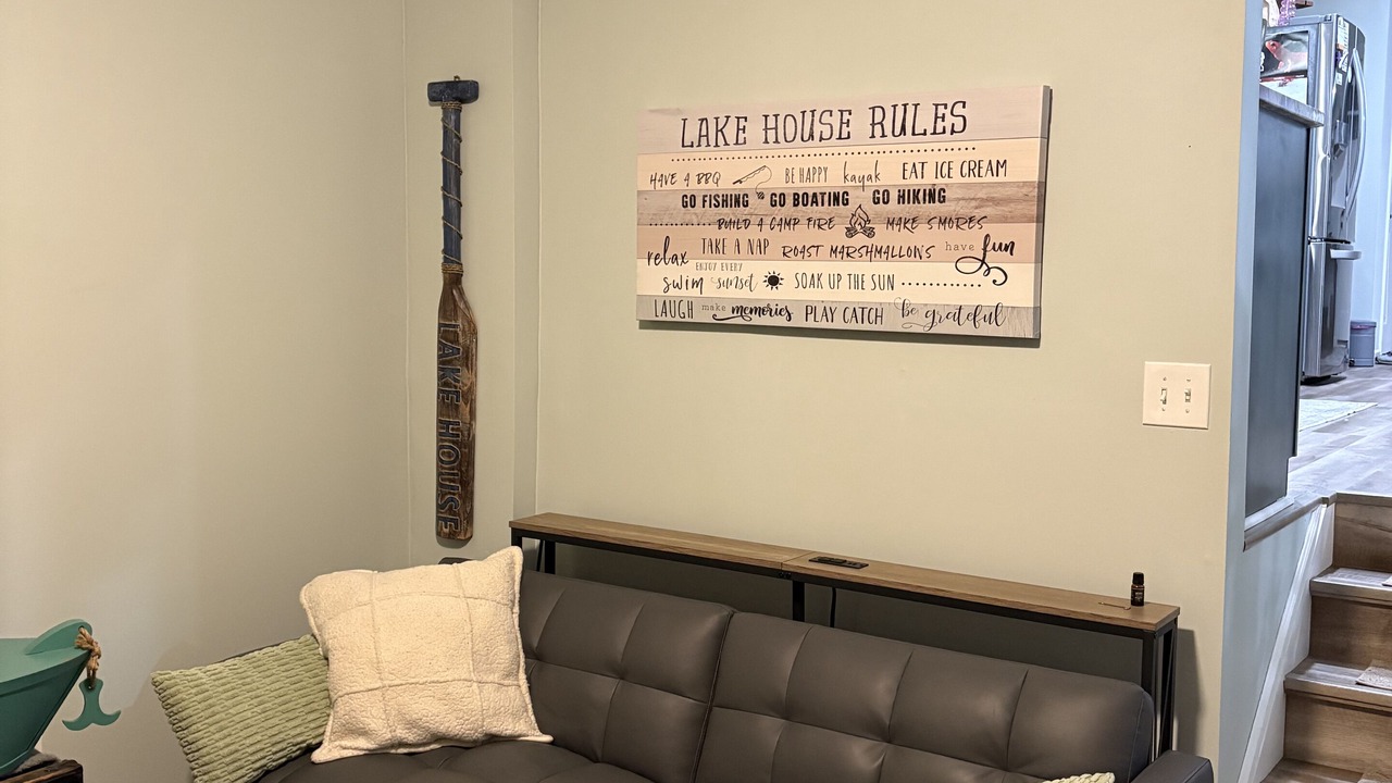 Photo of Livingroom in Painesville